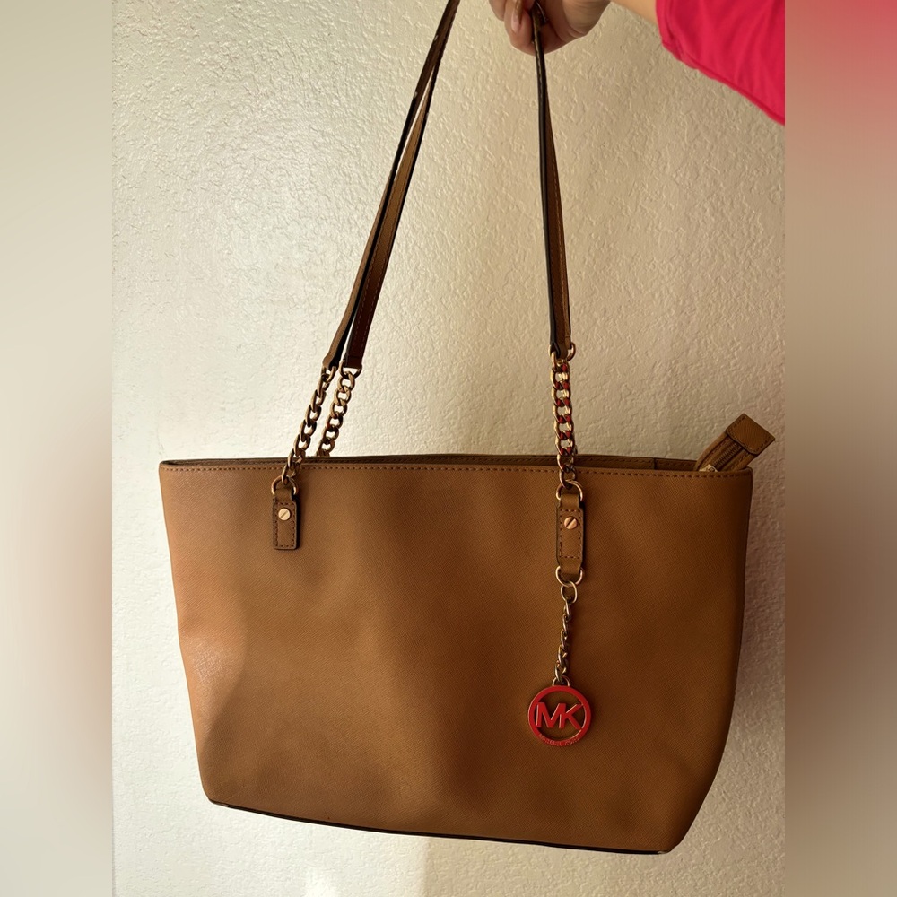 Michael Kors tote